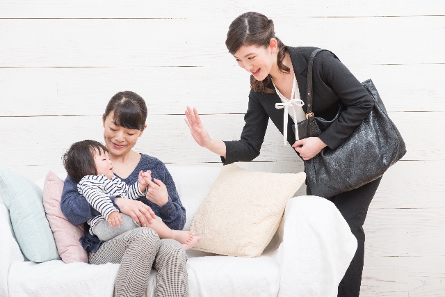 祖父母が子守をするのが当たり前