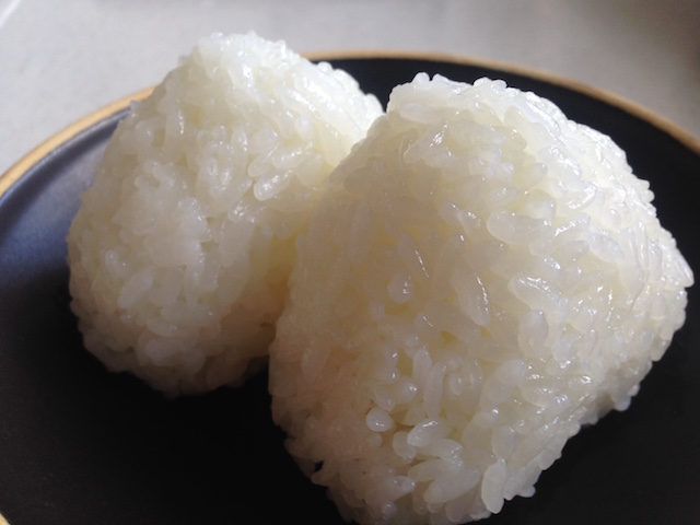 塩むすびで過食が止まった